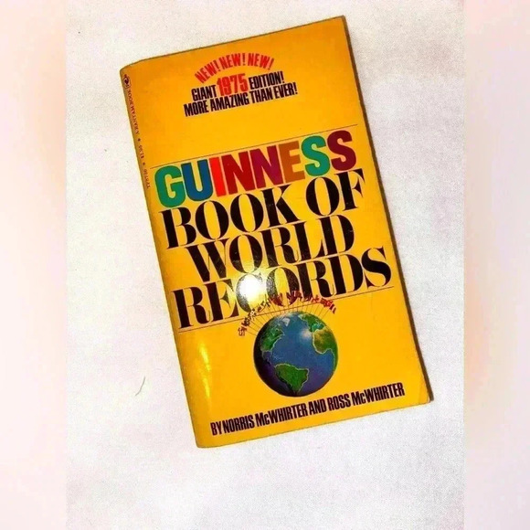 1975 Soft Cover Book-Guinness Book of World Records by N. & R. McWhirter - Picture 1 of 4
